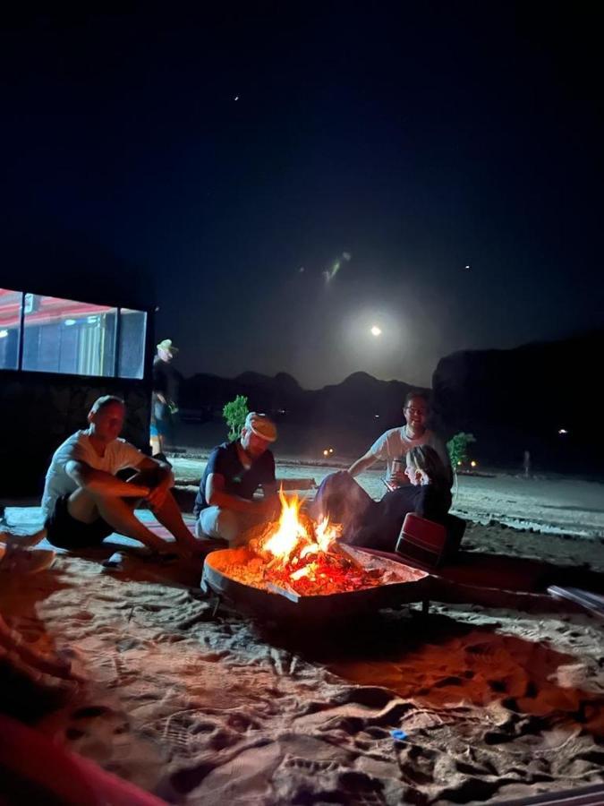 Oryx Camp Hotel วาดิรัม ภายนอก รูปภาพ